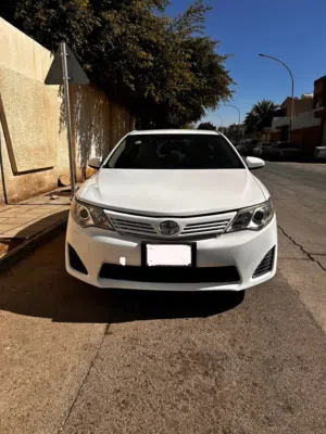 Toyota Camry 2015 Well Maintained Good Condition Car