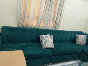 للبيع اثاث بيت مكونه من غرفه نوم وجلسه