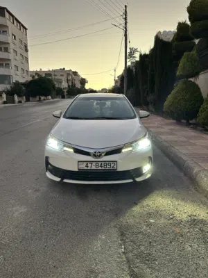 تويوتا كورولا 2019 standard بحالة الوكالة