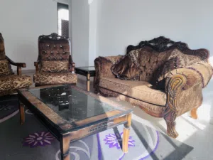 طقم كنب شبه جديد