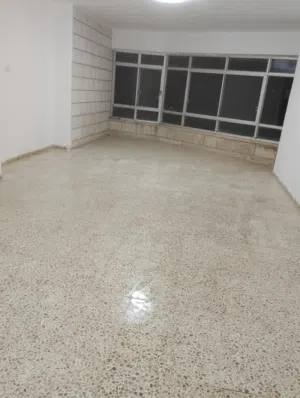 شقة للإيجار