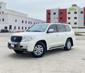 TOYOTA LANDCRUISER GXR EXCELLANT CONDITION