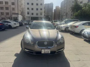 Used Jaguar XF in Hawally