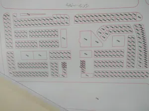 ارض للبيع المركزيه 490 م واجهة الأرض غربية موقع بجانب الخدمات