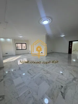 شقة مجددة - الصويفية - 4نوم 2ماستر - 290م - قرب الخدمات العامة - موقع هادئ ومميز