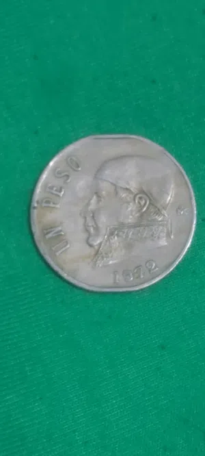 واحد  بيزو مكسيكي    تحفه فنيه1972 النسر