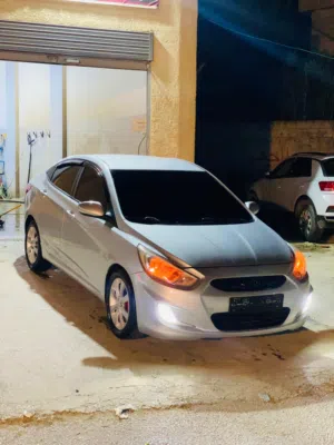Hyundai . Accent . Monthly0