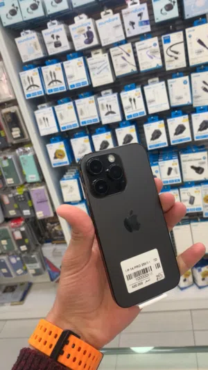 Ip 14 pro 256g مكفول 14 يوم في حال وجود اي عطل  بطاريات 100 -93 مدخل خط شرق اوسط