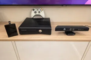باكج كامل Xbox 360 ويّاه كنكت وهاردين متروسه ألعاب اكثر من 285 لعبه