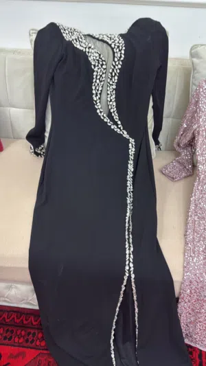 فساتين استعمال كم ساعه