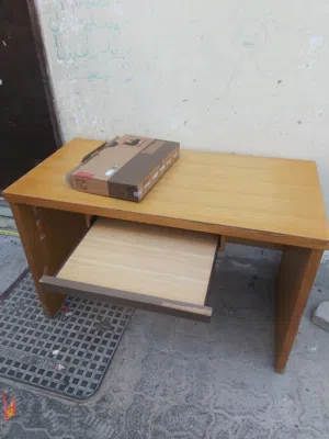 طاولة كمبيوتر / مكتب  Computer / Office Desk