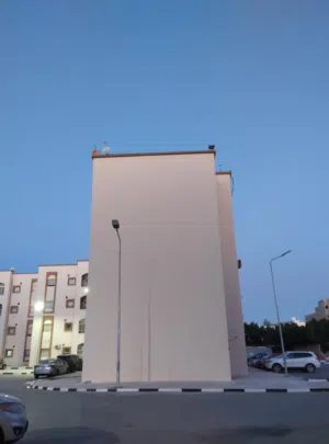شقة للبيع في عمارات الضمان ارض لملوم