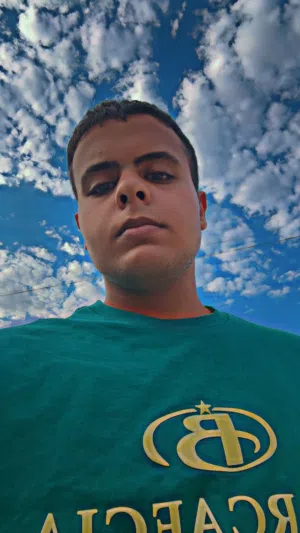 علي جليل 