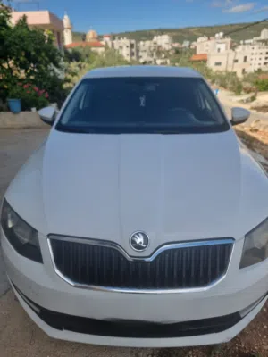 سكودا أوكتافيا 2015