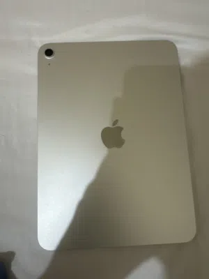Apple iPad 128 GB in Dubai