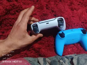 ايدين بلاي ستيشن 5 مستعملات قطع غيار