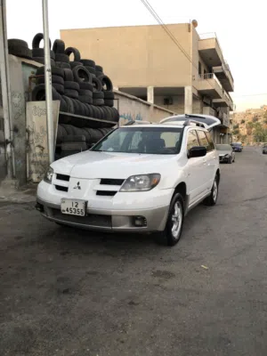 سياره ميتسوبيشي اوتلاندر 2003 للبيع