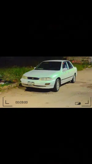 سيارة كيا سيفيا 1996 بحالة جيدة مع دهن كامل وميزات إضافية للبيع