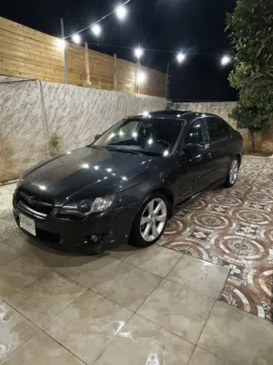 سوبارو-b42008جير-اتومات-ماطور-2000بنزين-دفع-رباعي-4-4