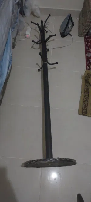 شماعة ملابس معدن استعمال شهرين