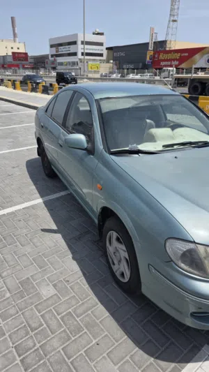 Nissan Sunny 2002, 200,000+ KM, 880 BHD