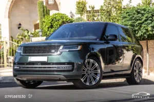 Range Rover Vogue hse 2023 السيارة مميزة جدا و قطعت مسافة 34,000 مايل
