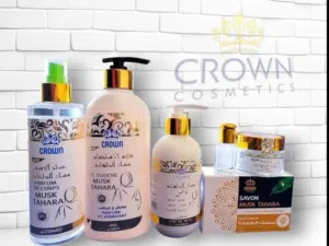 مجموعة مستحضرات التجميل كراون