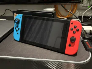 نتندو اخو الجديد مستخدم شوي مافيه شي  تعال او ما منقصر وياك