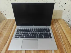 hp 840 G8 i5-1145G7 RAM.8GB