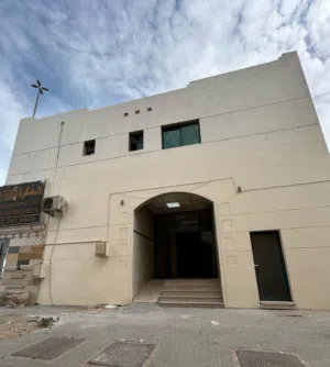 بناية ارضى + اول للبيع فى مويلح التجاريه على شارع الشيخ محمد بن زايد Ground floor + first floor buil
