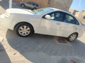 اوبترا 2012 للبيع