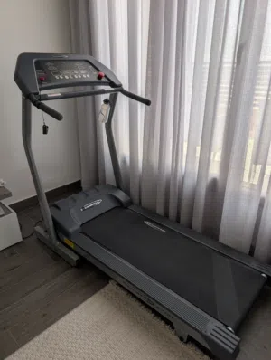 جهاز جري ماركة Steelflex موديل 2700