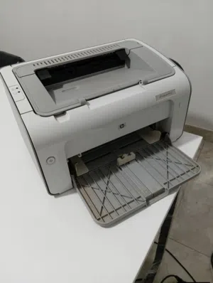 ابحث عن آلة طابعه Hp 1102 مستعمله للبيع