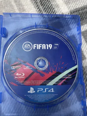 لعبه FiFa 19