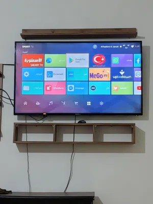 شاشة للبيع اقراء الوصف