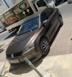 Used Volkswagen Jetta in Hawally