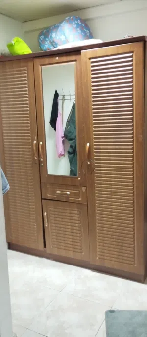 STRONG WOODEN WARDROBE