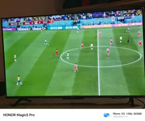سلام عليكم شاشه شاومي حجم 43 دقه GLED 4K اصدار 2025 مفتوحه مصلح عدسه ريموت سعرها 225 الف