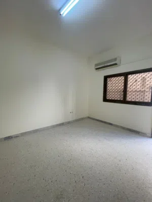 مطلوب فلل للاستثمار في مدينه العين