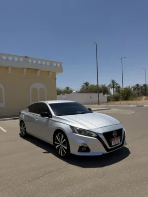 Used Nissan Altima in Al Ain