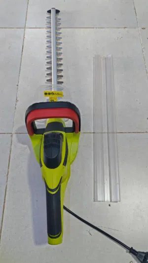 منشار قص اشجار الزينة كهربائي قطع ترتيب وتزيين الاشجار شجر زينة حدائق وبيوت ومزارع يشتغل ب الكهرباء