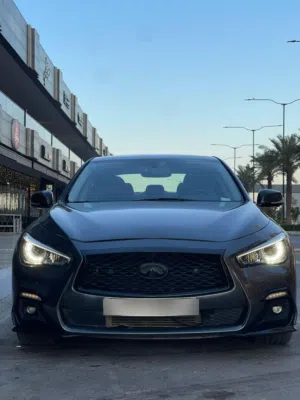 نيسان انفنتي كيو 50 سبورت فول مواصفات infiniti q50S 2018 او مراوس ب E90