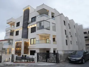 165 m2 3 Bedrooms Apartments for Sale in Amman Marj El Hamam