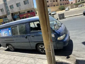 باص h100 للبيع موديل 2000