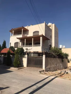 More than 6 bedrooms . More than 6 bathrooms . 700 m23
