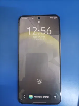 SAMSUNG S24. 256GB .8GB RAM