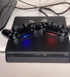 Ps4 slim 1000Giga