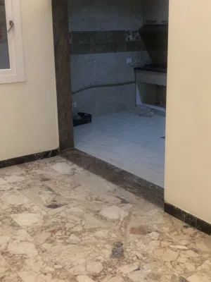 130 m2 5 Bedrooms Townhouse for Rent in Tripoli Hai Al-Batata