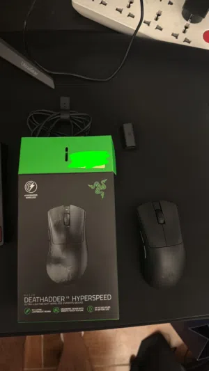 Razer Deathadder V3 Hyperspeed (غير مستعمل)