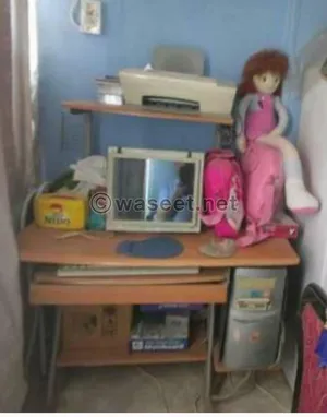 ‏أثاث كمبيوتر ‏.‏ مستعمل‏4